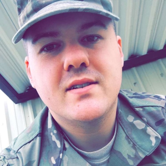 Meet your Posher, Josh - Picture 1 of 1